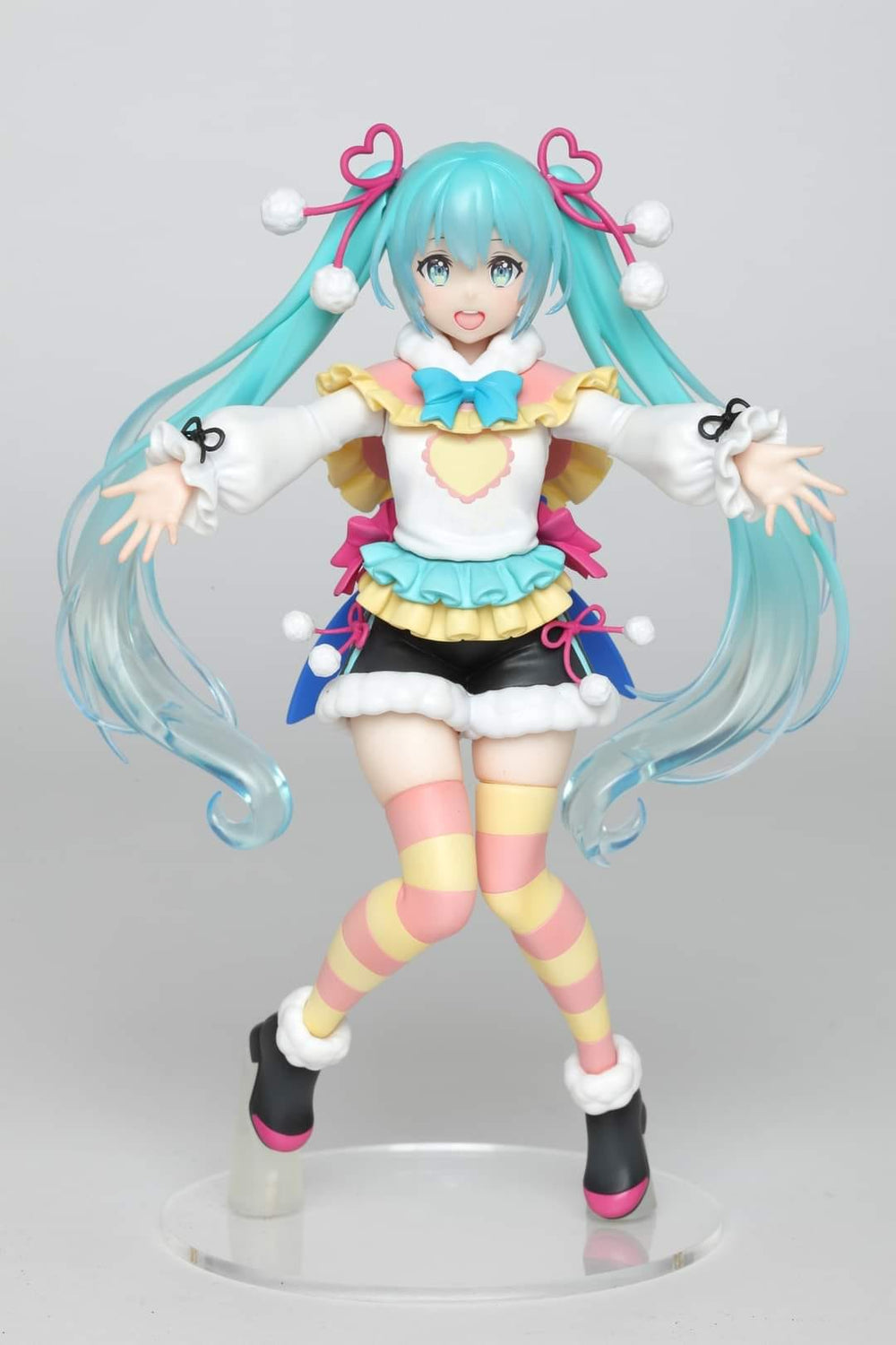 PREORDER Taito - Hatsune Miku Figure - Winter Image Ver.