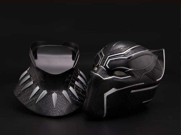 PREORDER Killerbody - Marvel Studios - 1/1 Wearable Black Panther Helmet w/ Stand