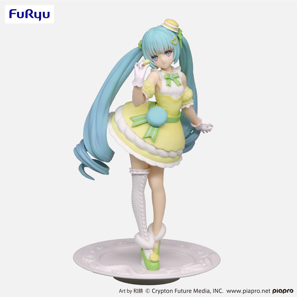 PREORDER Furyu - Hatsune Miku Exceed Creative Figure -SweetSweets Series Macaroon Citron Color ver.-